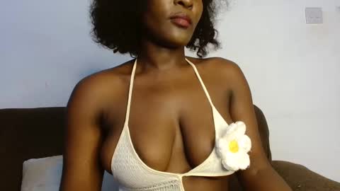 Snapshot of ebony_ghoddes chatting on October 2025 07:22:01 PM ebony online show from October 2025 07:22:01 PM