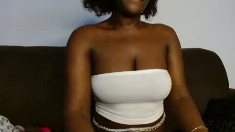 Snapshot of ebony_ghoddes chatting on October 2025 04:20:02 PM ebony online show from October 2025 04:20:02 PM