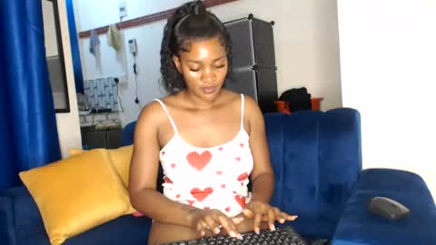 Snapshot of ebony_goddess080 chatting on June 2026 10:02:01 PM Goddess online show from June 2026 10:02:01 PM