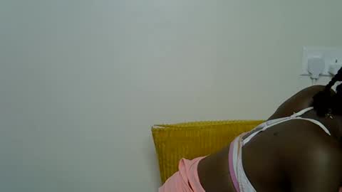 ebony_j online show from May 2026 08:03:02 PM