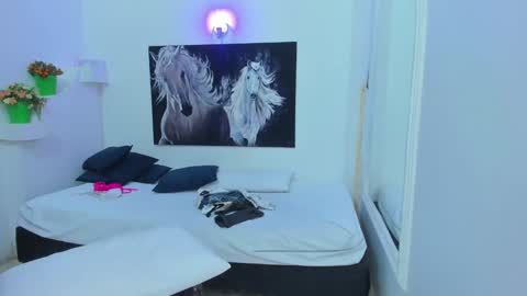 ebony_katterin online show from December 2024 01:47:01 AM