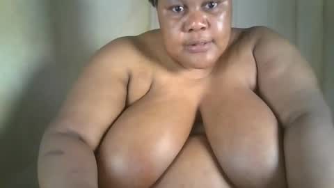 ebony_magixs online show from October 2025 07:31:01 PM