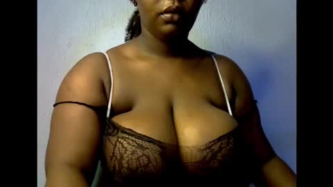 Snapshot of ebony_plumx12 chatting on September 2025 08:03:01 AM Prisy online show from September 2025 08:03:01 AM