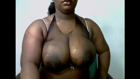 Snapshot of ebony_plumx12 chatting on September 2025 11:55:01 AM Prisy online show from September 2025 11:55:01 AM