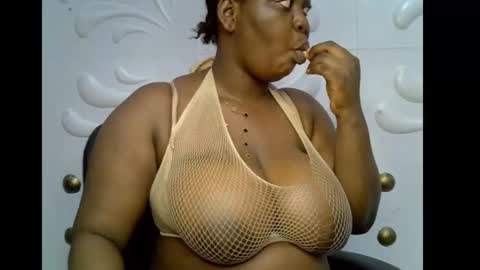 Prisy online show from November 2025 07:56:01 PM