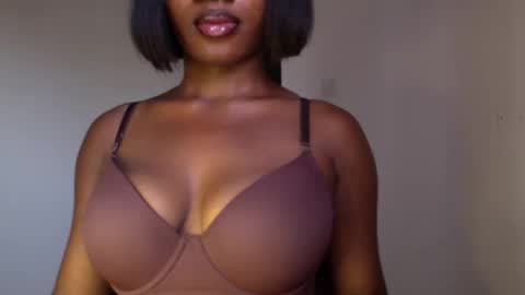 delilah online show from May 2026 11:06:01 AM