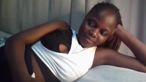 tasha online show from November 2025 08:19:01 PM