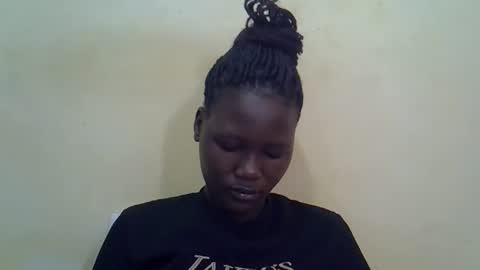 ebony_vanillah online show from February 2026 06:09:01 AM