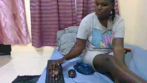 MELVINE online show from November 2025 11:24:02 AM