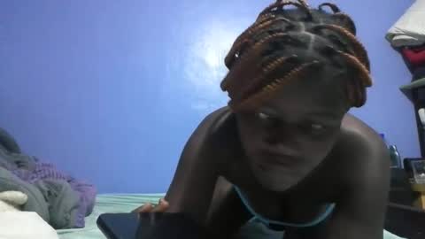 ebonybloom01 online show from March 2025 12:15:01 AM