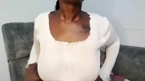 Ebony Melanie online show from February 2025 01:09:01 AM