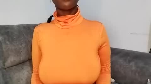 Ebony Melanie online show from March 2025 09:54:02 PM