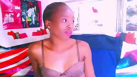 Snapshot of ebonycreamy69 chatting on January 2025 12:36:02 PM Nova online show from January 2025 12:36:02 PM