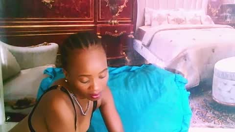 Snapshot of ebonycreamy69 chatting on January 2025 09:37:01 PM Nova online show from January 2025 09:37:01 PM