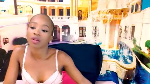 Snapshot of ebonycreamy69 chatting on February 2025 07:18:01 AM Nova online show from February 2025 07:18:01 AM