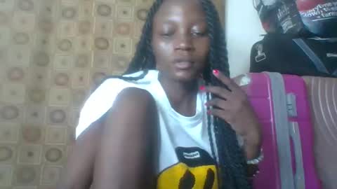 Snapshot of ebonycutegal4 chatting on February 2025 05:39:02 PM MELLEN online show from February 2025 05:39:02 PM