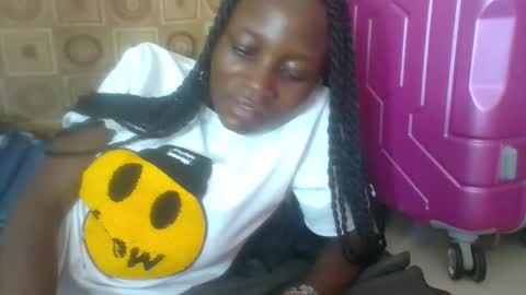 Snapshot of ebonycutegal4 chatting on February 2025 09:04:02 AM MELLEN online show from February 2025 09:04:02 AM