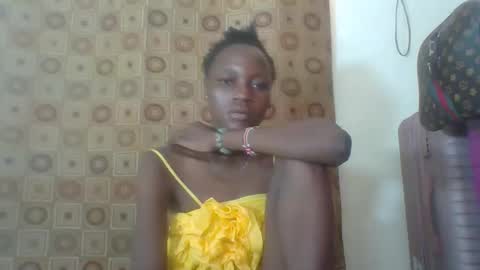 Snapshot of ebonycutegal4 chatting on February 2025 09:20:02 AM MELLEN online show from February 2025 09:20:02 AM