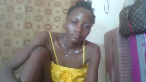Snapshot of ebonycutegal4 chatting on February 2025 12:24:01 PM MELLEN online show from February 2025 12:24:01 PM