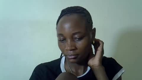 Snapshot of ebonycutegal4 chatting on September 2025 08:31:01 PM MELLEN online show from September 2025 08:31:01 PM