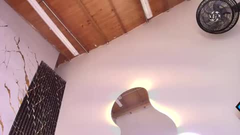 Snapshot of ebonyhot_01 chatting on September 2025 01:02:01 PM Genesis online show from September 2025 01:02:01 PM