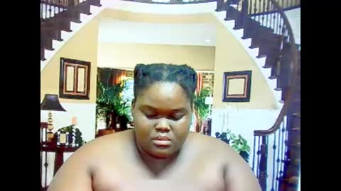 ebonyhotbuns4u2luv online show from February 2025 06:17:02 AM