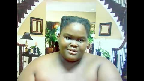ebonyhotbuns4u2luv online show from February 2025 07:17:02 PM