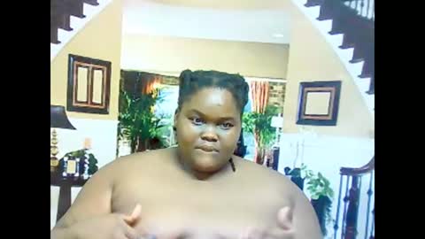 ebonyhotbuns4u2luv online show from February 2025 06:47:02 PM