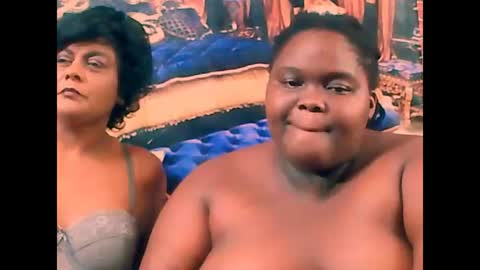 ebonyhotbuns4u2luv online show from March 2025 09:02:02 AM