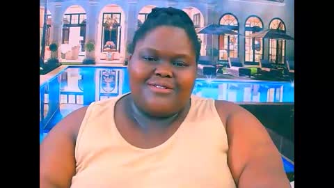 ebonyhotbuns4u2luv online show from December 2025 07:53:01 PM