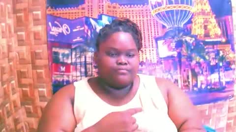 ebonyhotbuns4u2luv online show from February 2026 07:34:02 PM