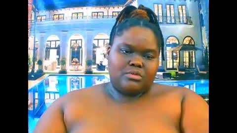 ebonyhotbuns4u2luv online show from April 2026 07:39:01 AM