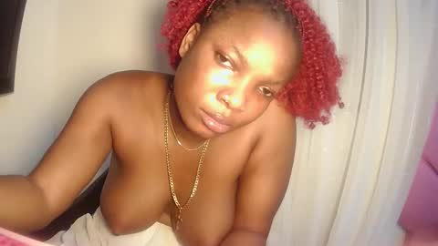 ebonykissxx online show from October 2025 12:33:01 AM