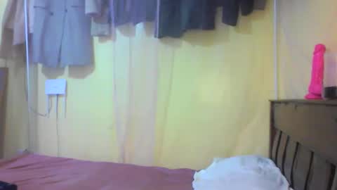 Ebonymuse2 online show from May 2026 11:57:01 PM