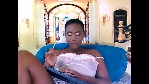 Snapshot of ebonyolive69 chatting on December 2024 11:46:02 PM Cindy online show from December 2024 11:46:02 PM