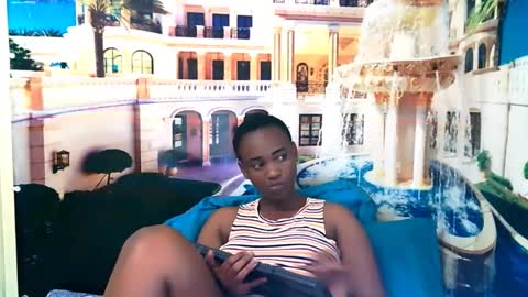 Snapshot of ebonyolive69 chatting on December 2024 02:31:02 AM Cindy online show from December 2024 02:31:02 AM