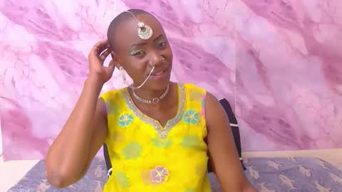 Snapshot of ebonyolive69 chatting on September 2025 06:41:02 PM Cindy online show from September 2025 06:41:02 PM