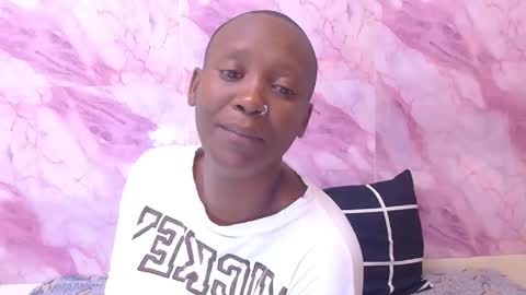 Snapshot of ebonyolive69 chatting on September 2025 06:29:02 PM Cindy online show from September 2025 06:29:02 PM