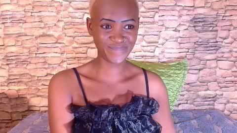 Snapshot of ebonyolive69 chatting on October 2025 06:16:02 PM Cindy online show from October 2025 06:16:02 PM