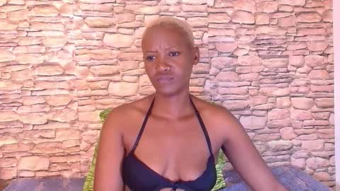 Snapshot of ebonyolive69 chatting on October 2025 12:41:02 AM Cindy online show from October 2025 12:41:02 AM