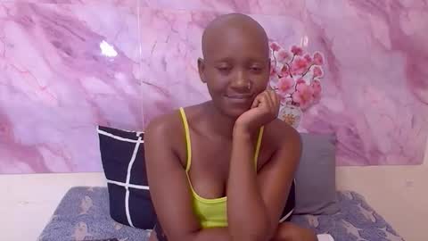 Cindy online show from December 2025 06:05:02 PM