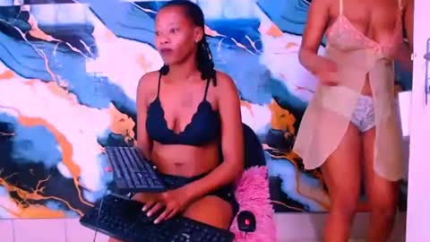 ebonypretty4u online show from September 2025 08:40:01 AM