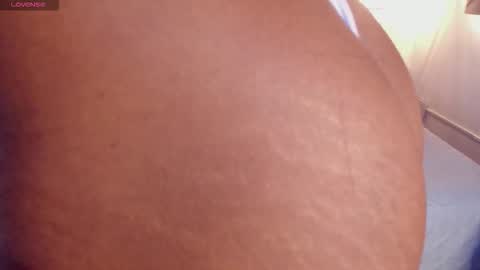 ebonyx40 online show from March 2026 11:02:02 AM