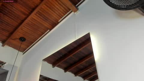 ebonyx40 online show from April 2026 10:49:02 AM