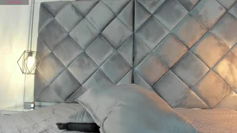 ebonyx40 online show from April 2026 11:09:01 AM