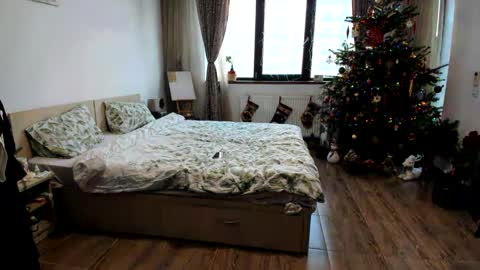 ecaterina_katy online show from December 2024 09:30:01 AM