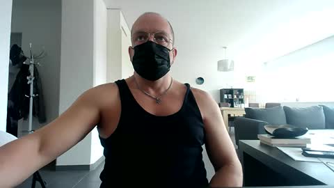 Snapshot of echoesethos chatting on October 2025 12:08:02 PM Echo online show from October 2025 12:08:02 PM