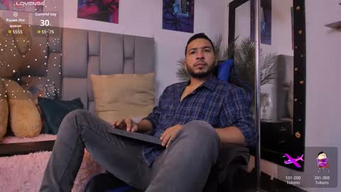 edahi1386 online show from September 2025 10:15:02 AM