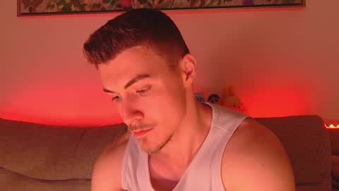 Snapshot of eddieds chatting on December 2024 02:58:02 AM Eddie online show from December 2024 02:58:02 AM