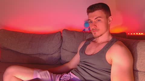 Snapshot of eddieds chatting on December 2024 02:31:01 AM Eddie online show from December 2024 02:31:01 AM